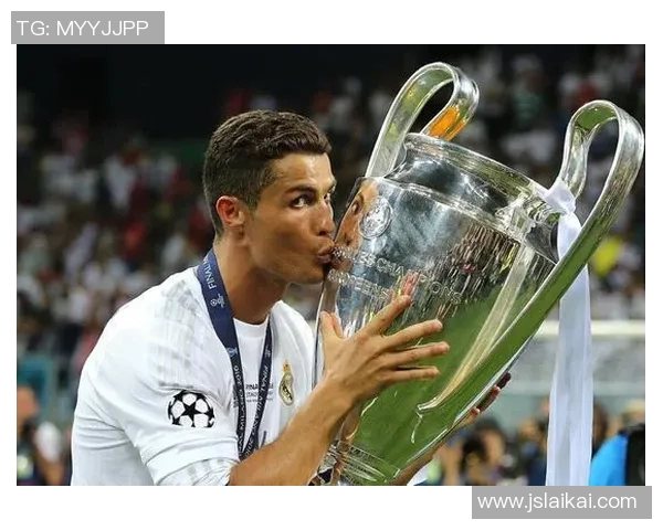 2025年世界足球球星排名前十强盘点 谁才是当今足坛的真正王者 2025年世界足球球星排名前十强盘点 谁才是当今足坛的真正王者