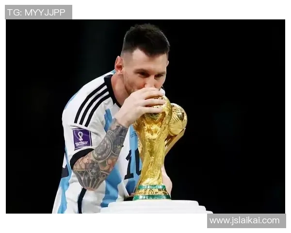 历代足球巨星风采回顾从贝利到梅西的传奇之路